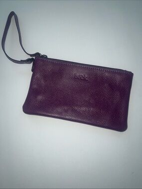Beck Bags Pebbled Leather Wristlet
